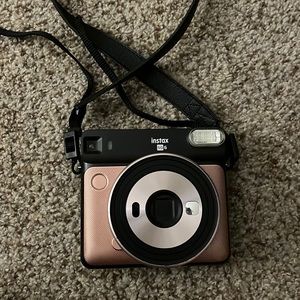 INSTAX SQUARE ROSE GOLD